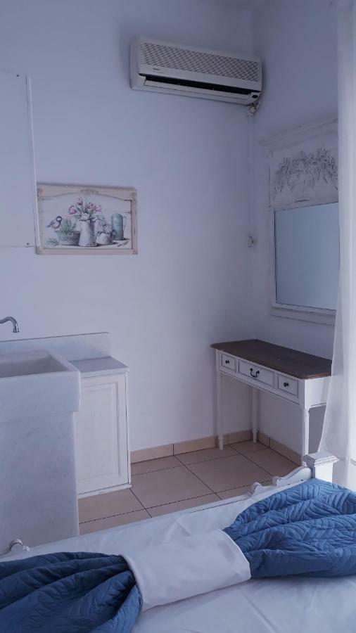 Christos Rooms Palaiochora Zewnętrze zdjęcie